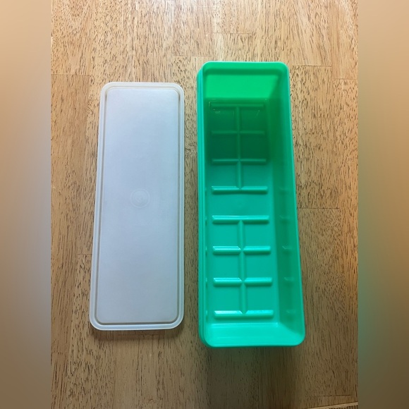 Vintage Tupperware Jadite Green #892-5 Celery Vegetable Container & Lid - Picture 4 of 7